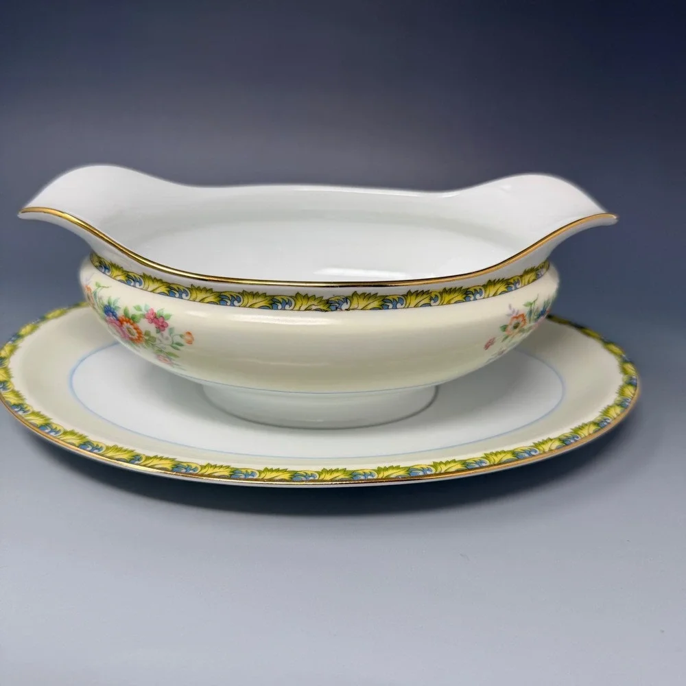 Vintage‎ Noritake Morimura Gravy Boat with Attached Underplate Floral Gold Trim